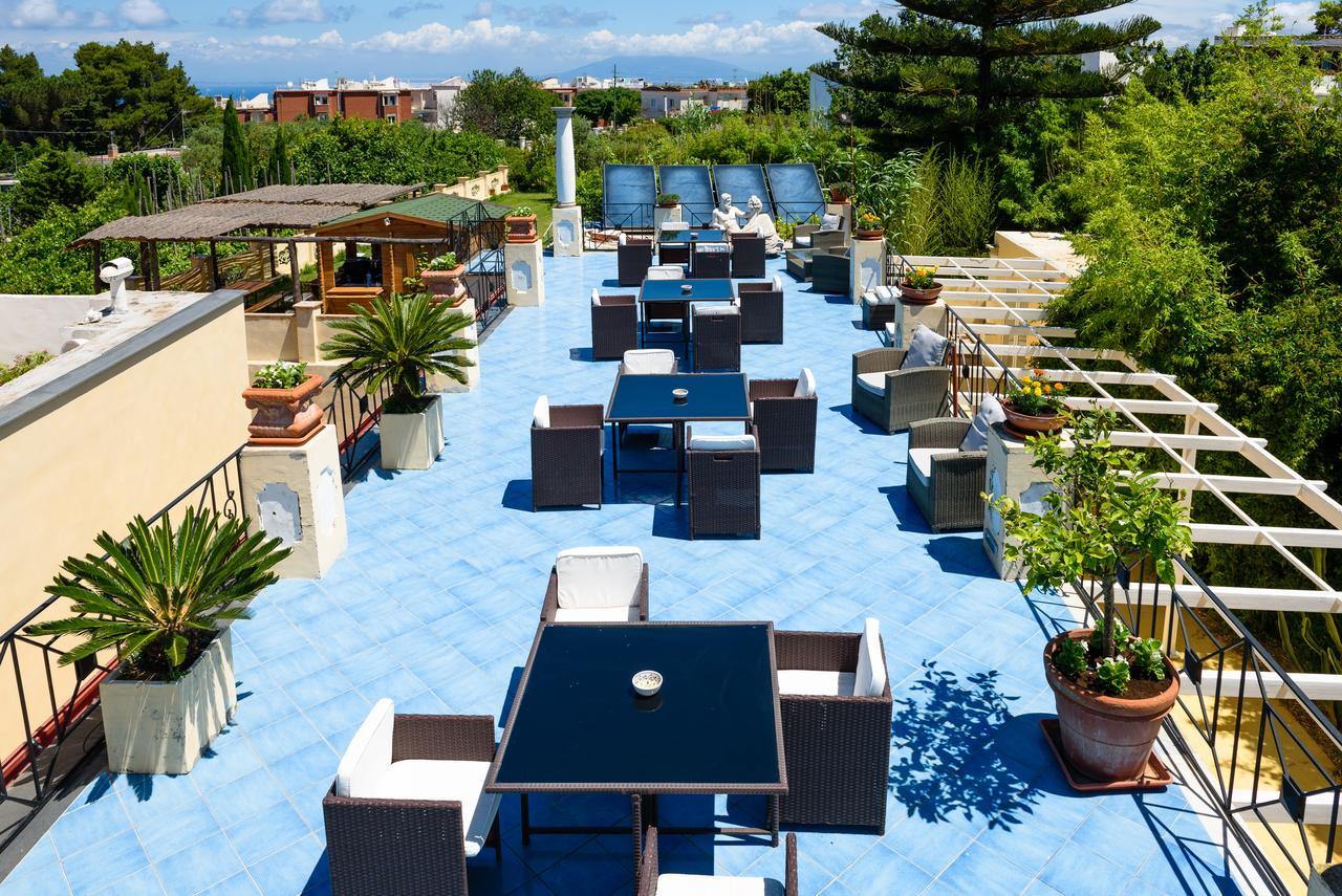 Hotel Bussola Ανακάπρι Εξωτερικό φωτογραφία