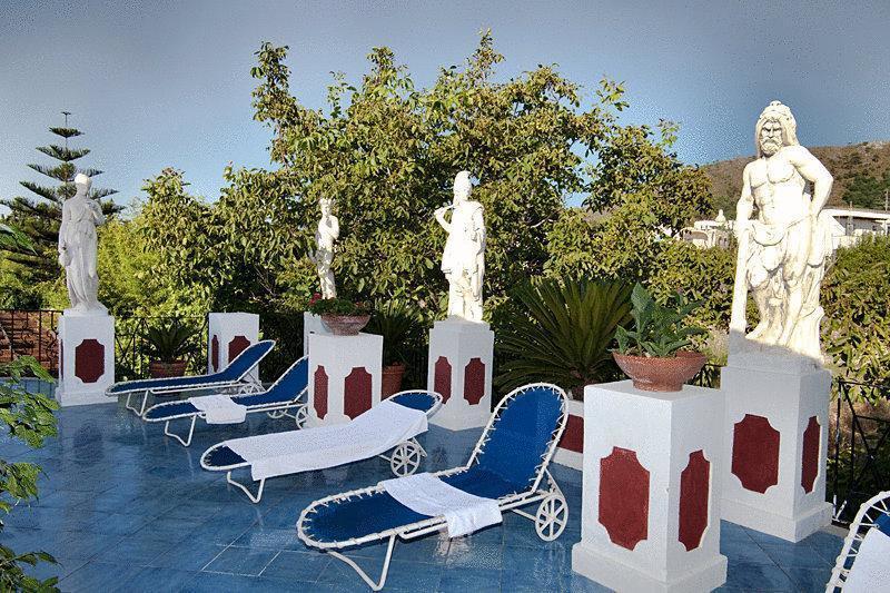 Hotel Bussola Ανακάπρι Εξωτερικό φωτογραφία